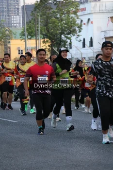 Runner Photo 2334554