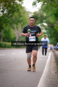 Runner Photo 2334557