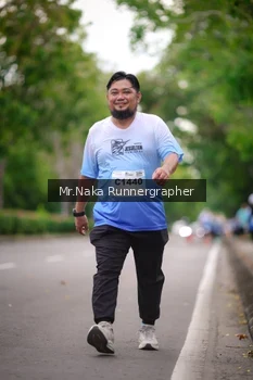 Runner Photo 2334571