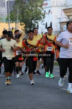 Runner Photo 2334583