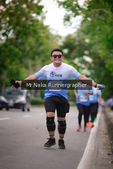 Runner Photo 2334607