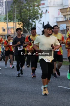 Runner Photo 2334608