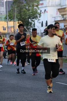 Runner Photo 2334615