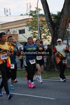 Runner Photo 2334835