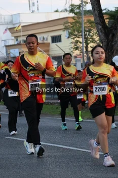 Runner Photo 2334923