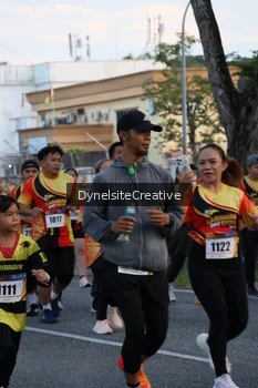Runner Photo 2334938