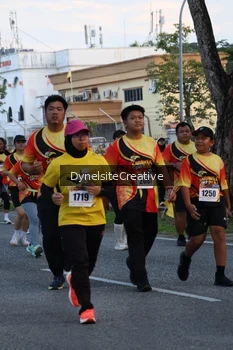 Runner Photo 2334985