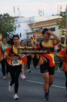 Runner Photo 2335010