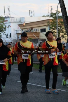 Runner Photo 2335044