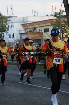 Runner Photo 2335081