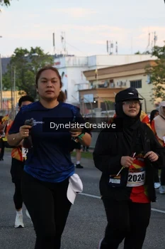 Runner Photo 2335095