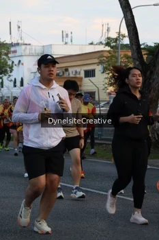 Runner Photo 2335136