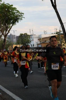 Runner Photo 2335365