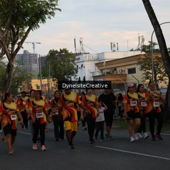 Runner Photo 2335374