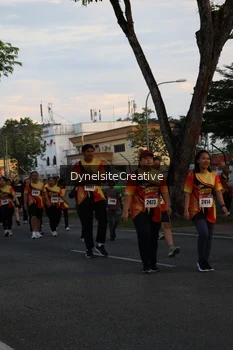 Runner Photo 2335479