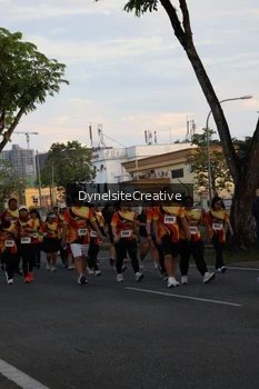 Runner Photo 2335480
