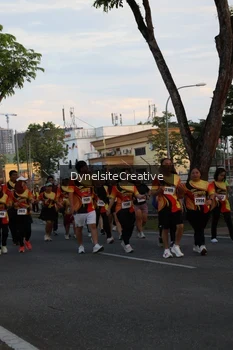 Runner Photo 2335484