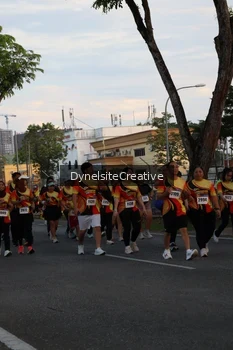 Runner Photo 2335486