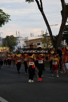 Runner Photo 2335494