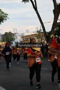 Runner Photo 2335501