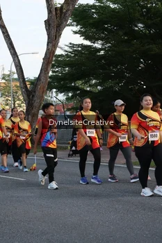 Runner Photo 2335512