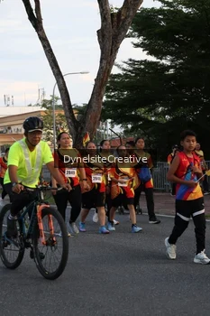 Runner Photo 2335515