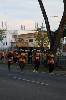 Runner Photo 2335523