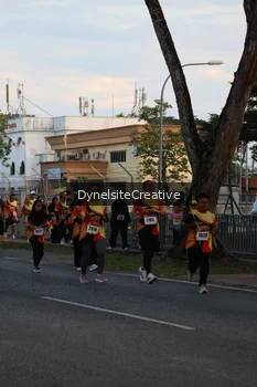 Runner Photo 2335524