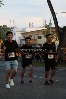 Runner Photo 2335532