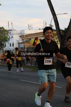 Runner Photo 2335534