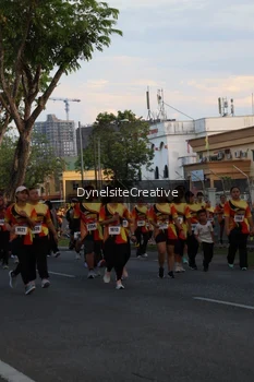 Runner Photo 2335540