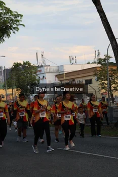 Runner Photo 2335541