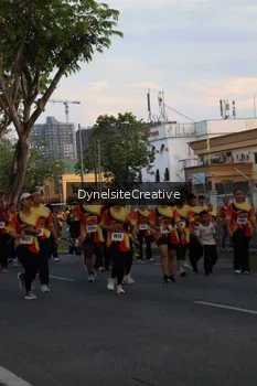 Runner Photo 2335542