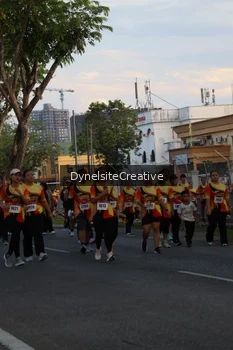 Runner Photo 2335543