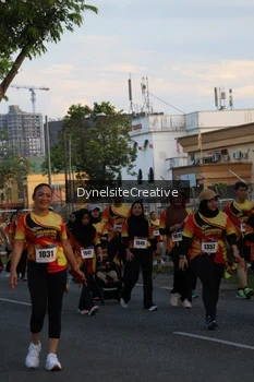 Runner Photo 2335582