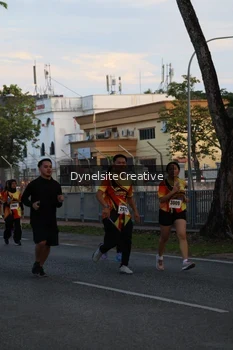 Runner Photo 2335640
