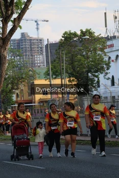 Runner Photo 2335668