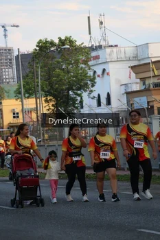 Runner Photo 2335672