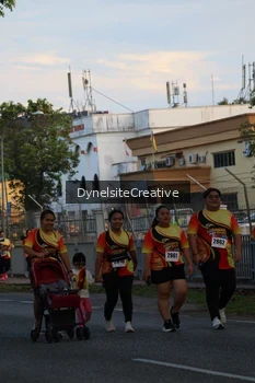 Runner Photo 2335676