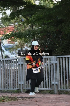 Runner Photo 2335718