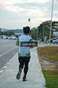 Runner Photo 2335753