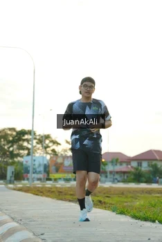 Runner Photo 2335828