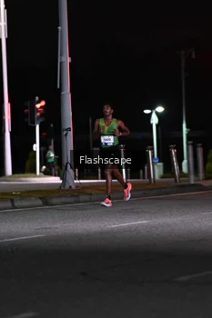 Runner Photo 2336643