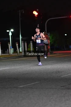 Runner Photo 2336893