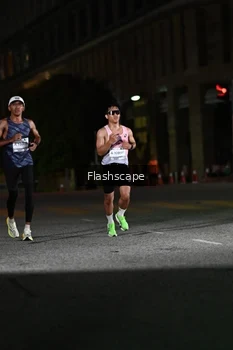 Runner Photo 2337633