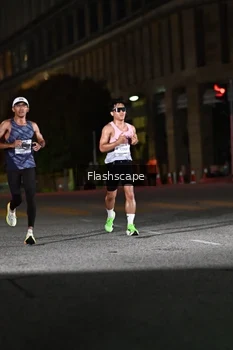 Runner Photo 2337636