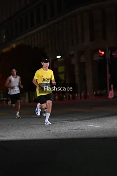 Runner Photo 2337686