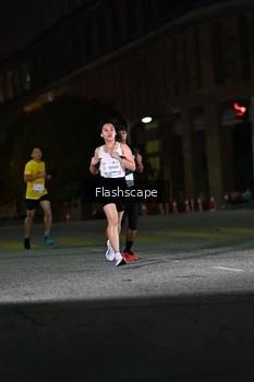 Runner Photo 2337691