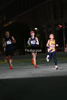 Runner Photo 2337722