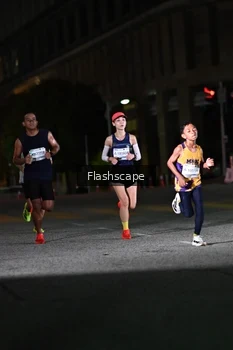 Runner Photo 2337724